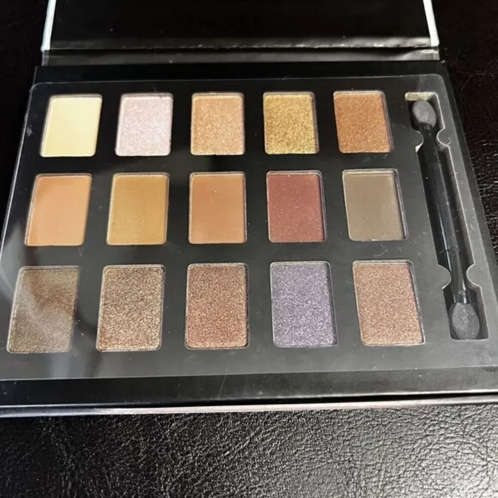 OKALAN POWDER BARE TEMPTATION‎ Eyeshadow Palette 15 Color with mirror B Unused